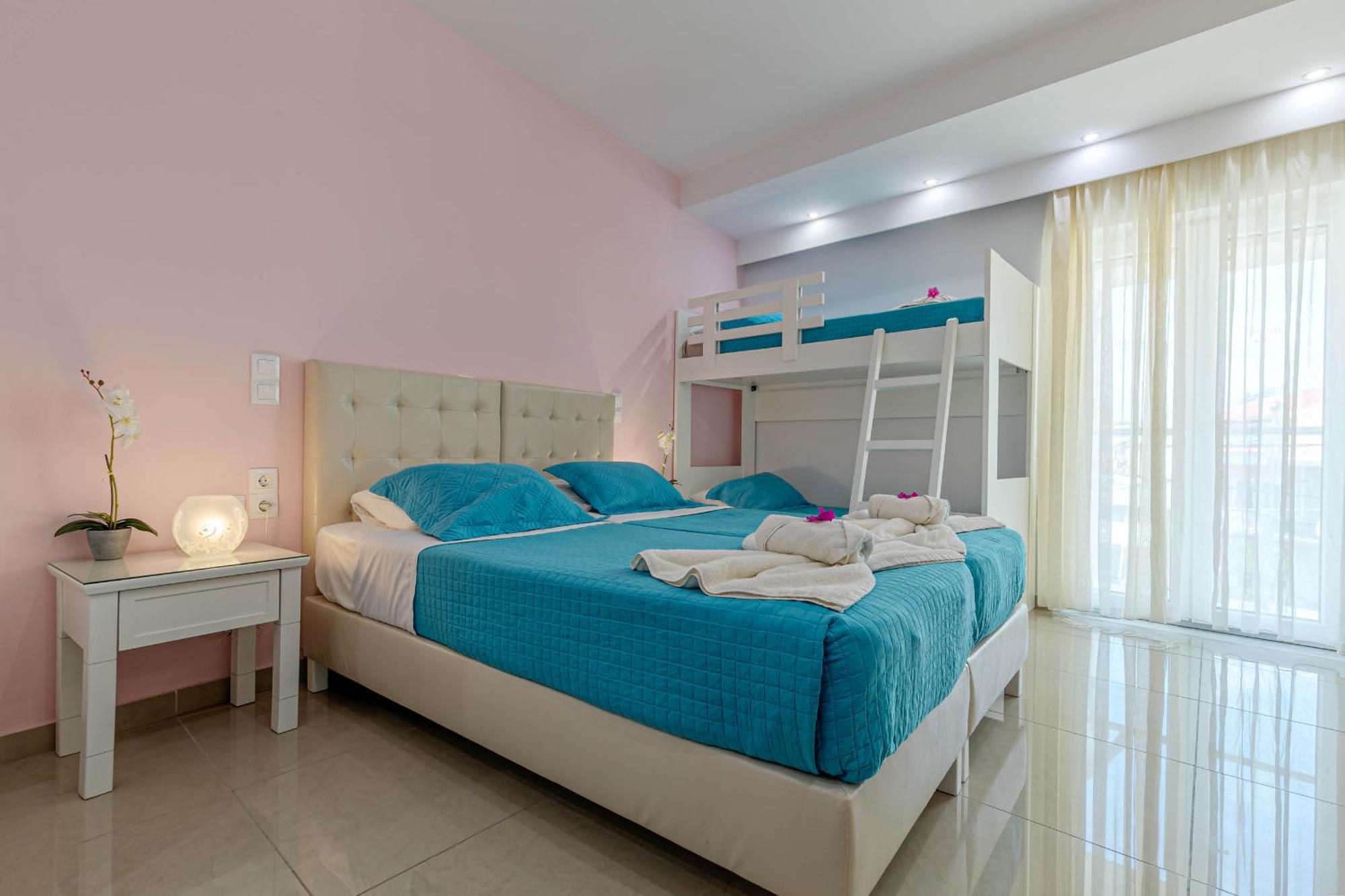 Palotel Design Gouvia Bagian luar foto