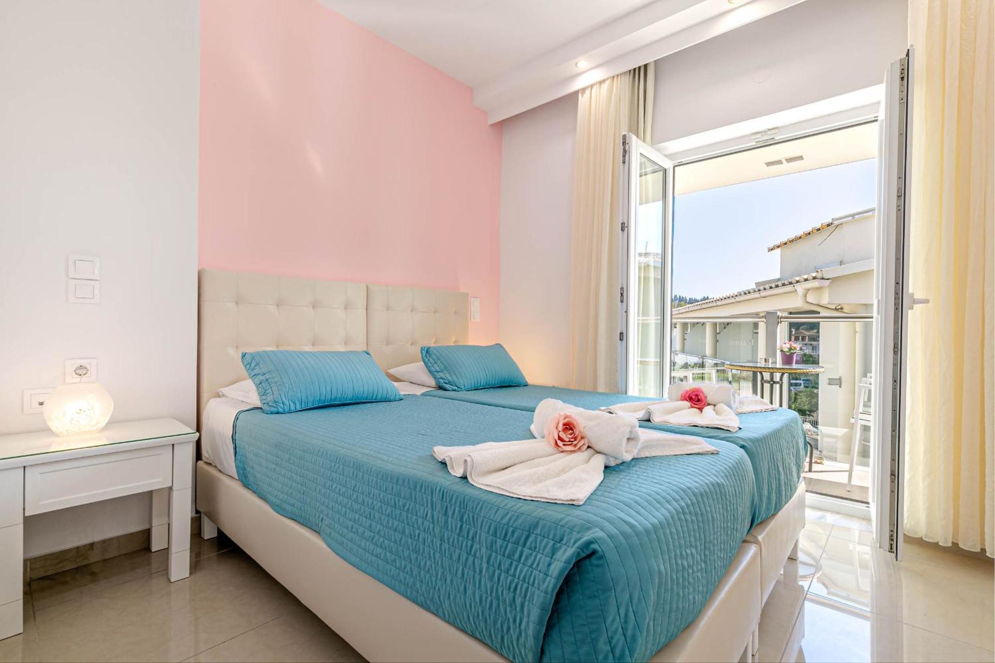 Palotel Design Gouvia Bagian luar foto