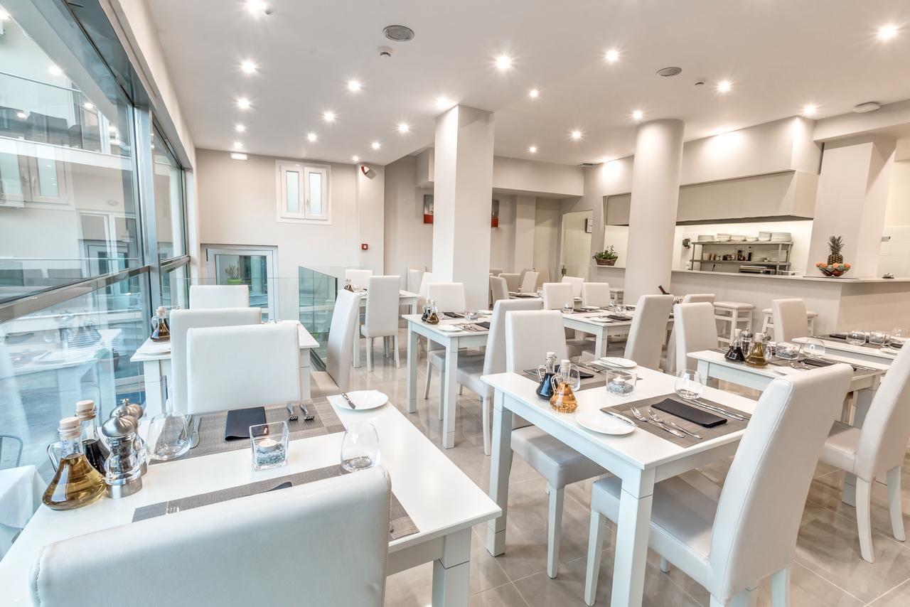 Palotel Design Gouvia Bagian luar foto